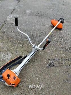 Stihl Fs450 Brush Cutter À Essence