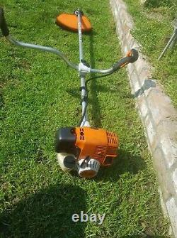 Stihl Fs 130 4 MIX Tondeuse À Fil / Bruschcutter 2016