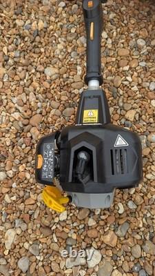 Titan Kombi Débroussailleuse/Coupe-brosse Perche Scie à Chaîne + Ext