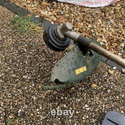 Webb WEBC26 Débroussailleuse et Tondeuse à Gazon à Arbre Droit, 2 Temps, 26cc à Essence